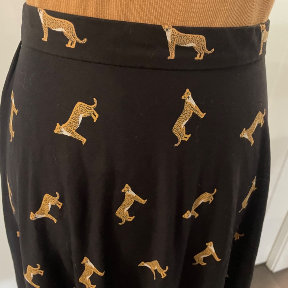 Leopard Print 8US/12UK skirt - Picture 3 of 3